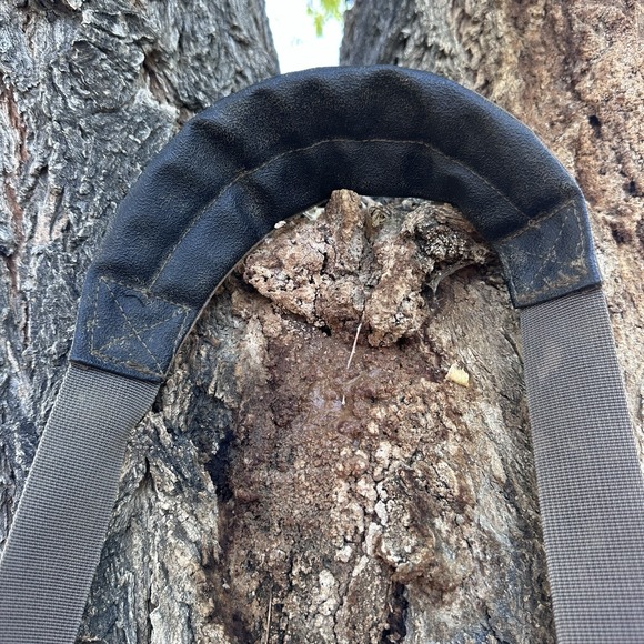 CABELAS Camouflage Bag Catch All Hunting Fishing Camo Tote Duffle Shoulder Strap - Picture 14 of 16